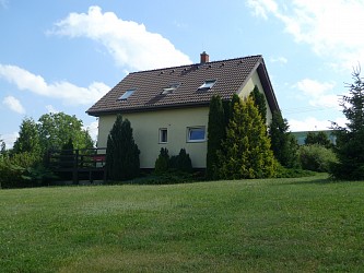 RD se zahradou v Braníškově u Tišnova