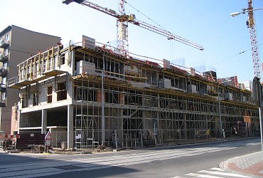 Březen 2007