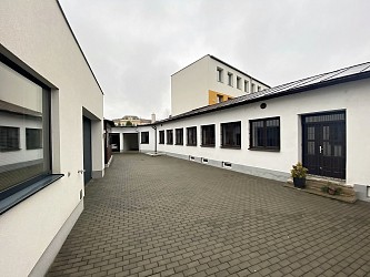 Prodej rodinného domu a provozovny