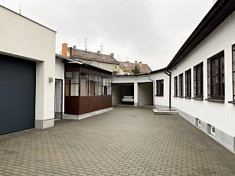 Prodej rodinného domu a provozovny