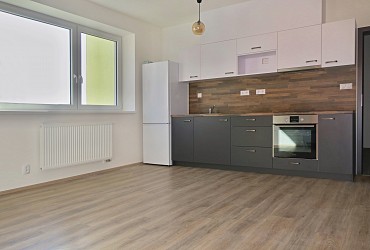 Pronájem bytu 2+kk s balkonem v Brně - Bystrci