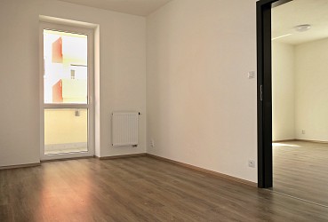 Pronájem bytu 2+kk s balkonem v Brně - Bystrci