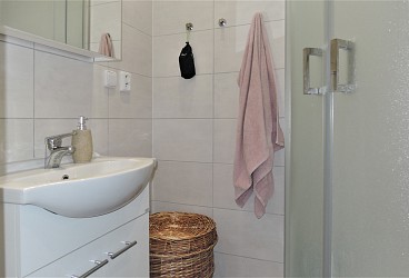 Pronájem bytu 2+1 s balkonem, Královo Pole
