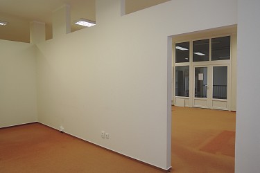 Pronájem kancelářských prostor 100 m2, Jílová