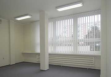 Pronájem kanceláře 32 m2, Jílova.