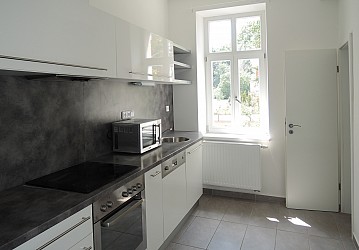 Prodej bytu 2+1 s balkonem a lodžií, Úvoz.