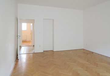 Prodej bytu 4+kk s balkonem a lodžií, Úvoz.