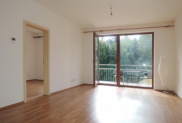 Pronájem bytu 2+kk s parkovacím stáním, Žebětín.
