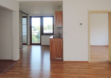 Pronájem bytu 2+kk s parkovacím stáním, Žebětín.