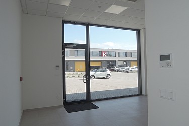 Pronájem novostavby podnikatelského boxu, Modřice