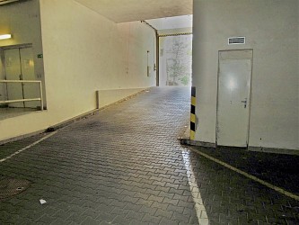 Pronájem parkovacího stání v Brně - Králově Poli