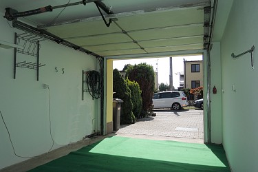 Prodej RD 4+1 se zahradou, Moravany