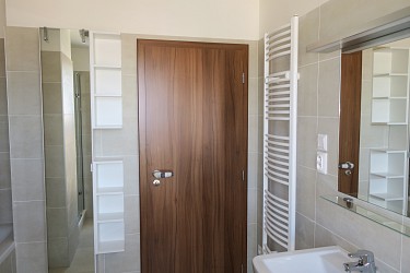 Pronájem bytu 3+kk s parkovacím stáním, Královo Pole.