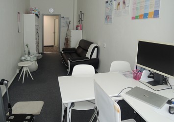 Pronájem kanceláře 17 m2, Purkyňova.