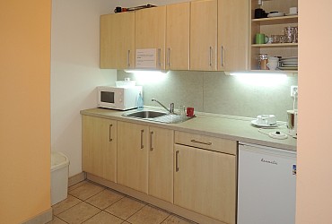 Pronájem souboru kanceláří a skladů 118 m2, Vídeňská