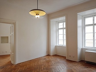 Prodej bytu 2+kk, Staré Město, Praha