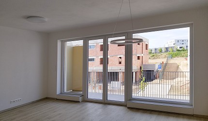 Pronájem novostavby bytu 2+kk s parkovacím stáním, Sadová