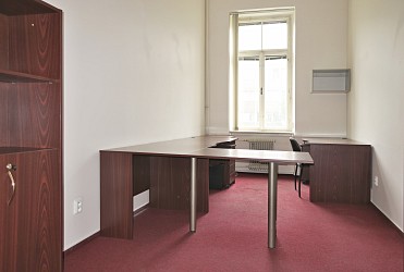 Pronájem kanceláří na tř. Kpt. Jaroše