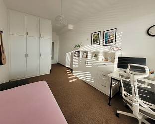 Prodej bytu 4+kk 113 m2 s parkovacím garážovým stáním a sklepem, Juliánov
