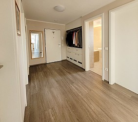 Prodej bytu 4+kk 113 m2 s parkovacím garážovým stáním a sklepem, Juliánov