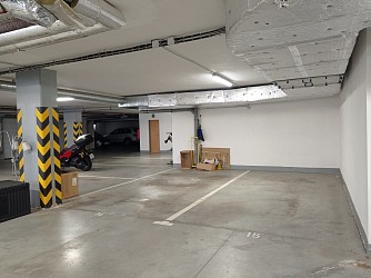 Prodej cihlového bytu 2+kk s balkonem a garážovým stáním, Bystrc Říčanská