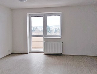 Pronájem bytu 1+kk s balkonem v Brně - Bystrci