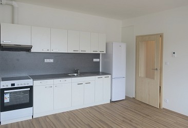 Pronájem bytu 2+kk se dvěma balkony u Mendlova nám.