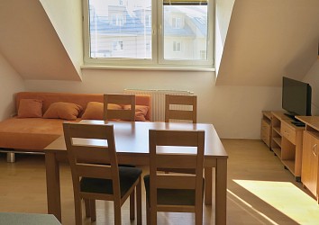 Pronájem zařízeného bytu 2+kk s balkonem v Brně
