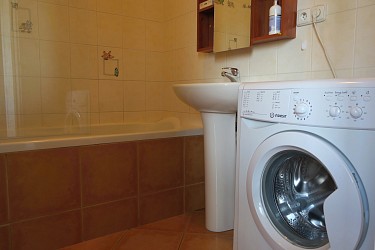 Pronájem zařízeného bytu 2+kk s balkonem v Brně