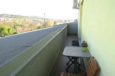 Pronájem zařízeného bytu 2+kk s balkonem v Brně