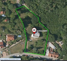 Prodej pozemku 3200 m2  s funkcionalistickou vilou, Mokrá Hora