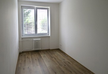 Pronájem bytu 3+kk 65m2 s balkonem ve Zbýšově