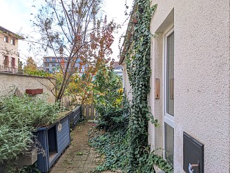 Prodej RD se zahradou, garáží a vydaným SP k přestavbě domu