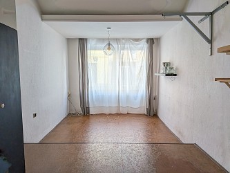 Prodej RD se zahradou, garáží a vydaným SP k přestavbě domu