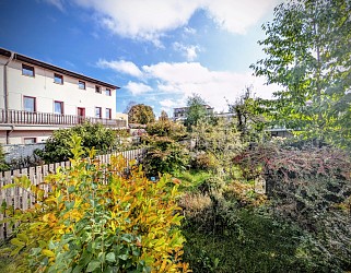 Prodej RD se zahradou, garáží a vydaným SP k přestavbě domu