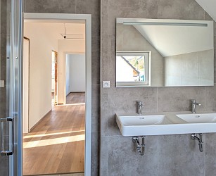 Prodej novostavby domu s garáží a zahradou, Ochoz u Brna