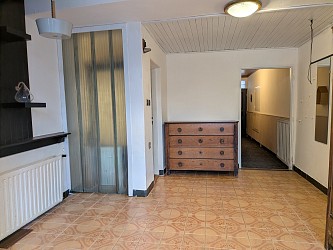 Prodej RD se zahradou, garáží a vydaným SP k přestavbě domu