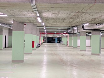 Pronájem 1+kk 33,6 m2, polyfunkční dům Meridiem, Komárovská