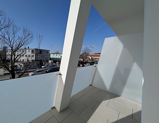 Pronájem 1+kk, 28,3 m2 polyfunkční dům Meridiem, Komárovská