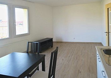 Pronájem  bytu 2+kk se 2 balkony a parkováním – Brno, Královo Pole