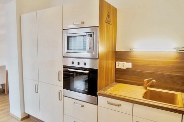 Pronájem zařízeného bytu 2+kk s balkonem Brno Královo Pole