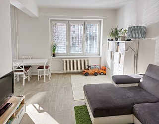 Pronájem cihlového bytu 2+kk nedaleko centra Brna