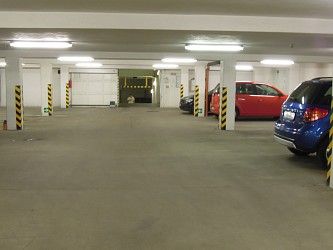 Parkovací stání v Brně Králově Poli