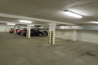 Parkovací stání v Brně Králově Poli