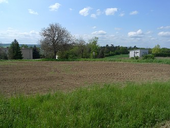 Prodej pozemku o výměře 3615 m2 pro stavbu více RD v Bučovicích