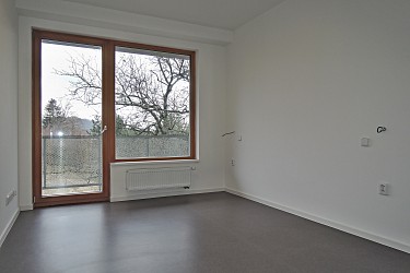 Pronájem nadstandardního bytu v Komíně