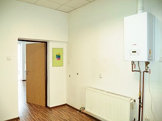 Pronájem kanceláří, resp. obchodního prostoru v Králově Poli