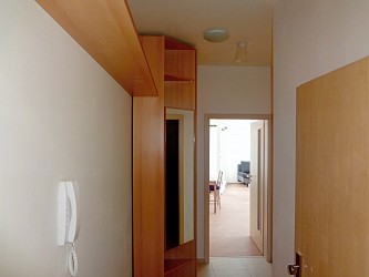 Pronájem bytu1+kk s lodžií na ulici Vinařská Brno