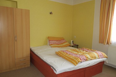 Prodej letního tábora se zázemím, domem a apartmány