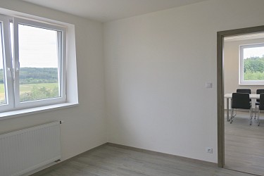 Pronájem bytu 3+kk s lodžií a garážovým stáním v Brně Bystrci